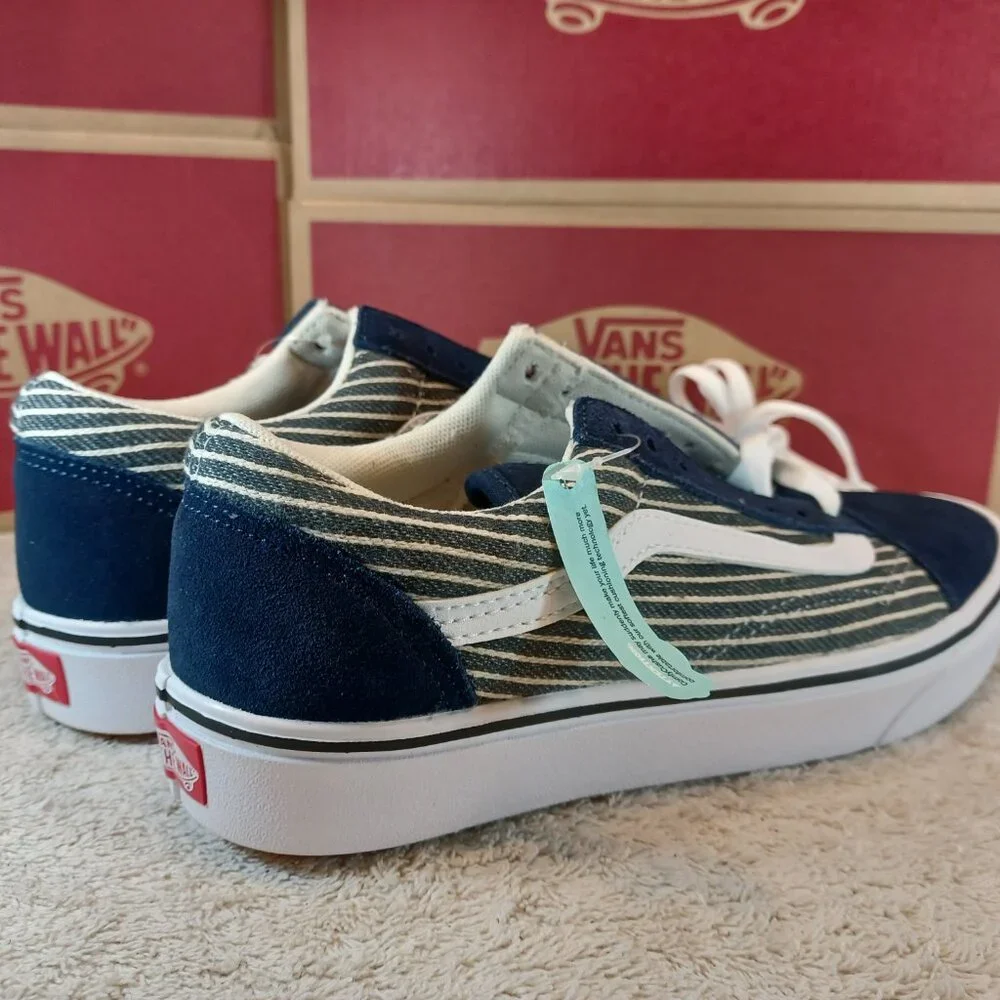 Vans Men's 7.5/Women's 9 Comfycush Old Skool Stripe Dress Blues/White VN0A5DYC9K